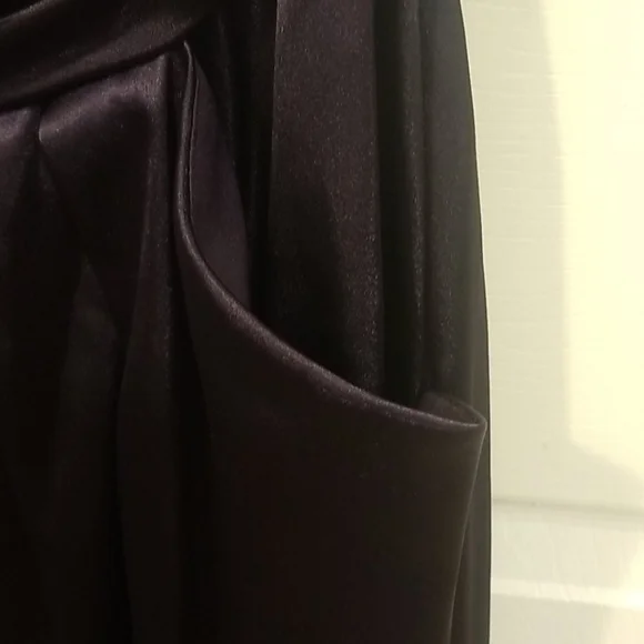 B21"DAVIDS BRIDAL: SIZE 6 DRESS W/POCKET PURPLE - Picture 3 of 7